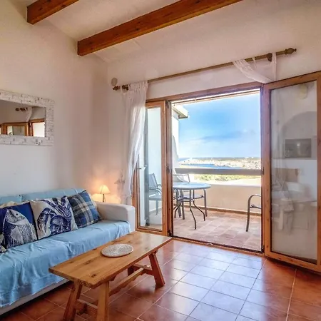 Stunning Sea Views Apartment, Pool, 5 Min Walk To Beach, Winner Of 2025 Travellers Choice Award *
